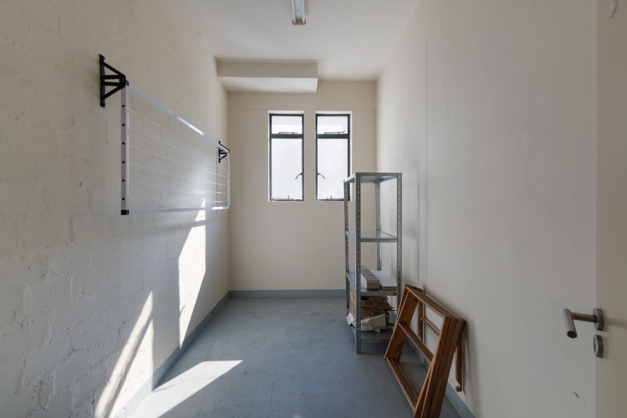 1 Bedroom Property for Sale in Cape Town City Centre Western Cape